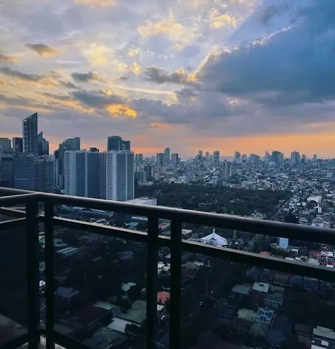 Aparthotel Executive Sunset View In Makati - Private Manila